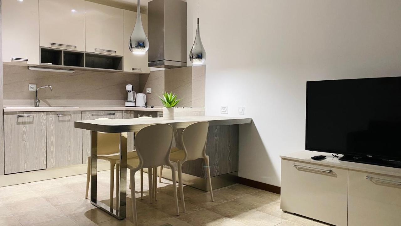 Apartello Modern Apartments - Casa Real In סבטי ולאס מראה חיצוני תמונה
